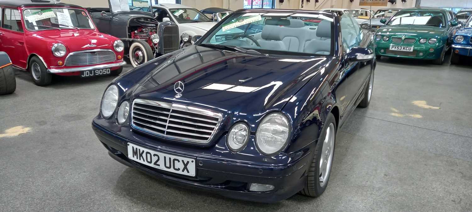 Lot 414 - 2002 MERCEDES CLK320