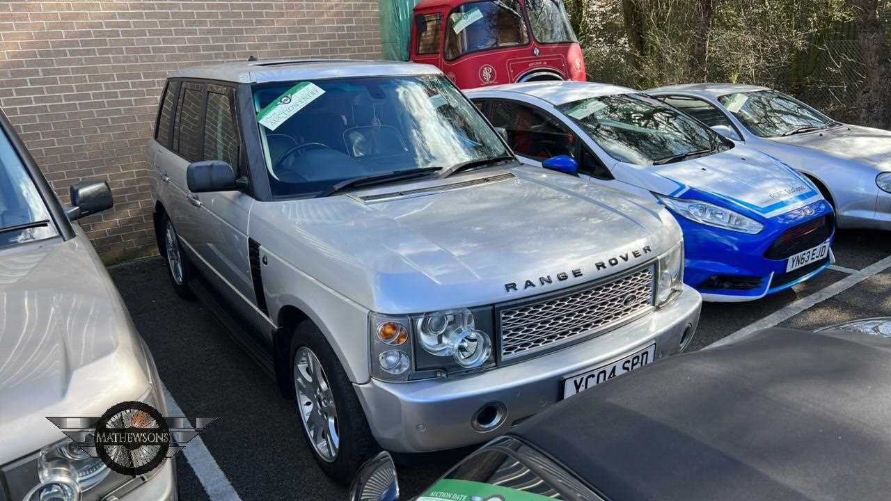 Lot 220 - 2004 LAND ROVER RANGE ROVER HSE TD6 AUTO