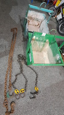 Lot 105 - 2 X GREEN HOIST BUCKETS AND 2 X LIFTING CHAINS
