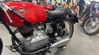 Lot 405 - 1957 GILERA ROSSA EXTRA 175