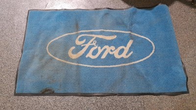 Lot 211 - FORD SHOWROOM CARPET