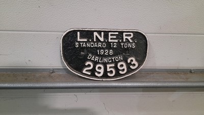 Lot 603 - CAST L.N.E.R  29593 SIGN