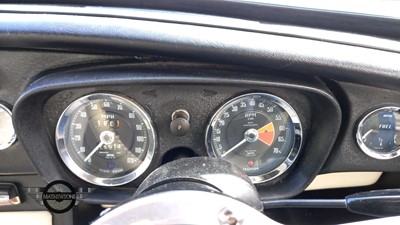 Lot 496 - 1972 MG B GT