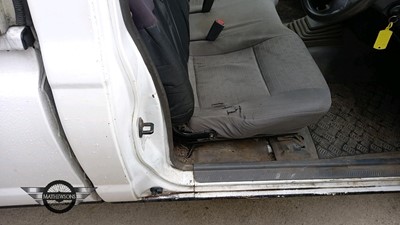 Lot 498 - 2003 NISSAN D22 2.5 DI 4X2