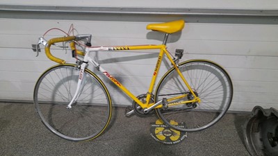 Lot 403 - FALCON BANANA TOUR RACING BIKE