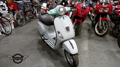 Lot 516 - 2013 PIAGGIO VESPA LX 125 3V