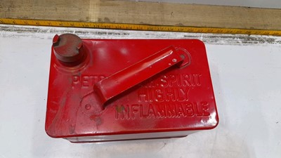 Lot 675 - RED PETROL CAN