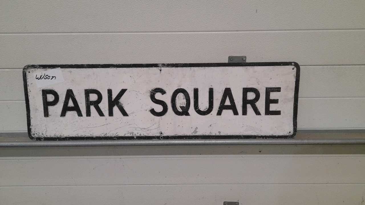 Lot 129 - PARK SQUARE SIGN