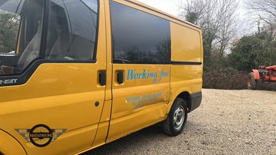 Lot 328 - 2001 FORD TRANSIT 260 SWB TD