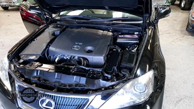 Lot 525 - 2010 LEXUS IS 250C SE-L AUTO