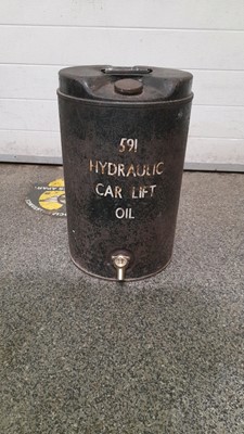 Lot 183 - VINTAGE HYDRAULIC LIFT OIL 5 GALLON DISPENSER