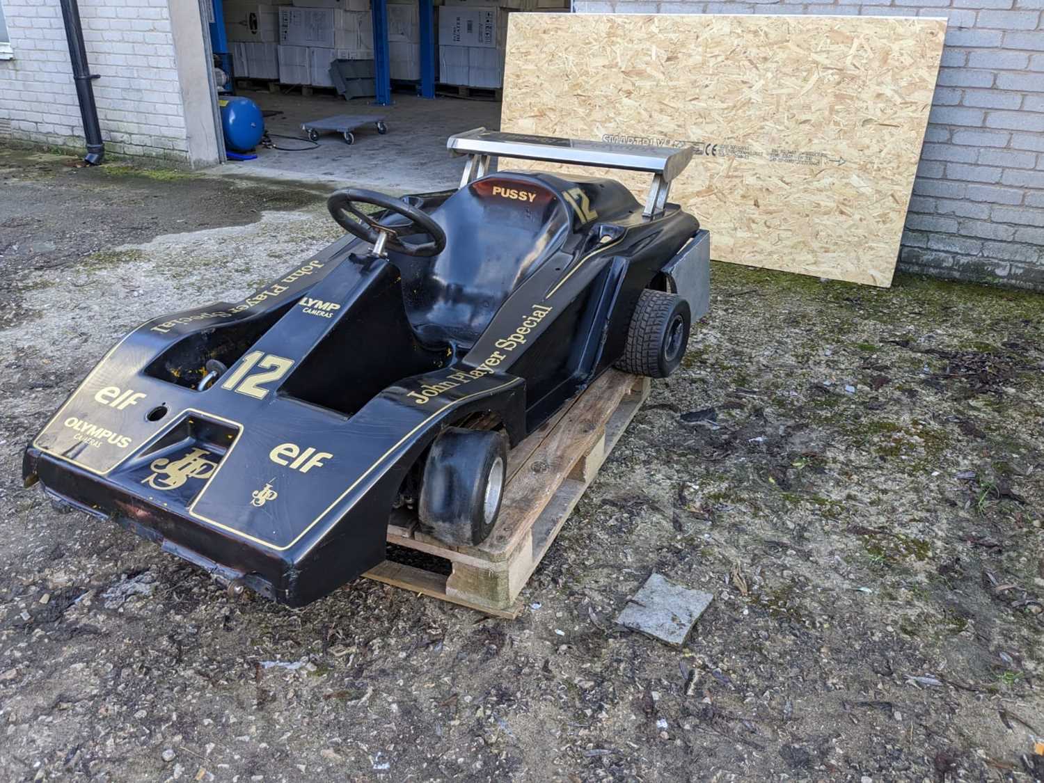 Lot 363 - JPS RACING GO KART