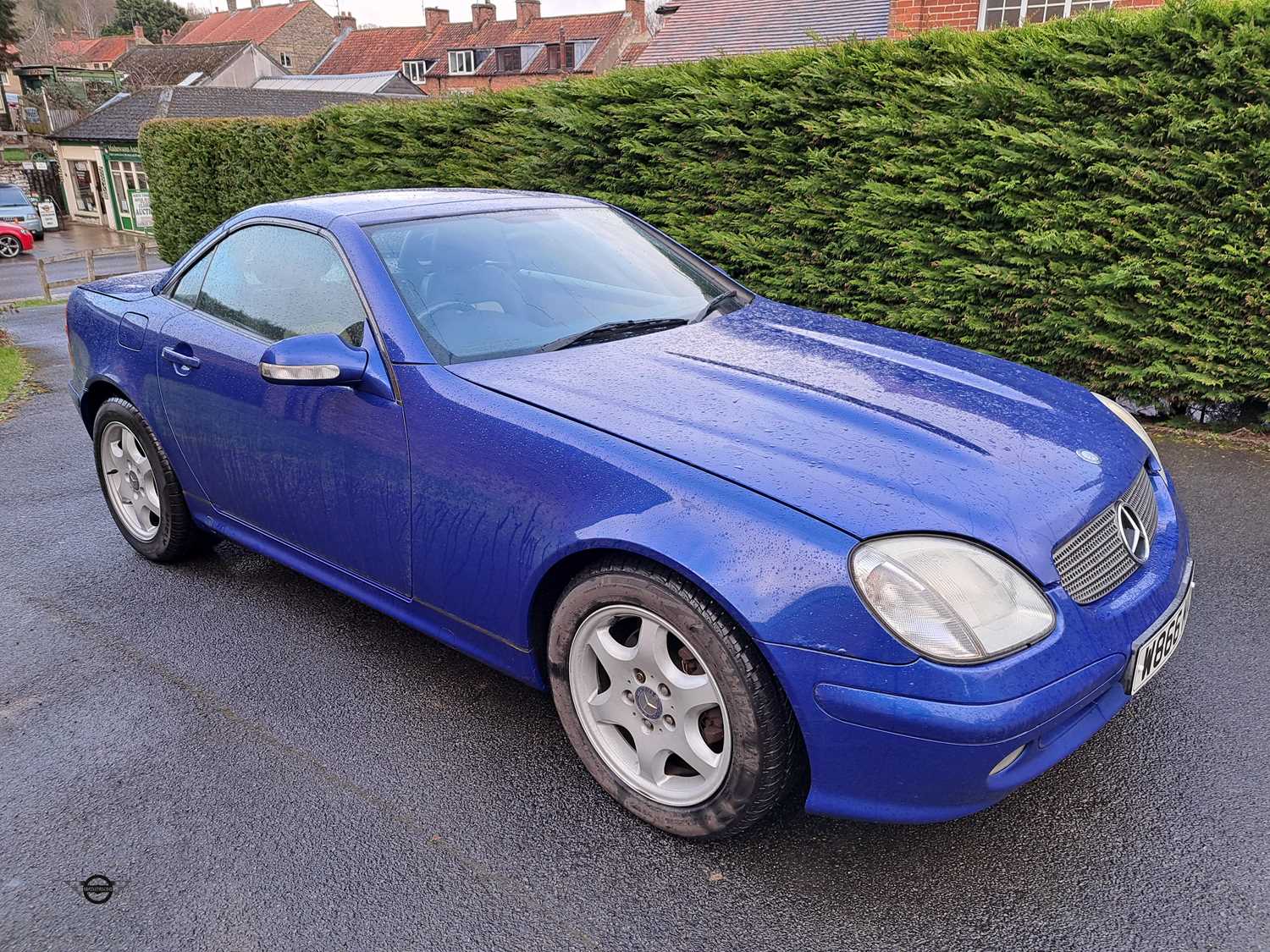 Lot 148 - 2000 MERCEDES SLK 230 KOMPRESSOR