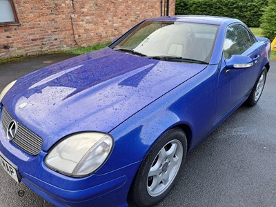 Lot 148 - 2000 MERCEDES SLK 230 KOMPRESSOR