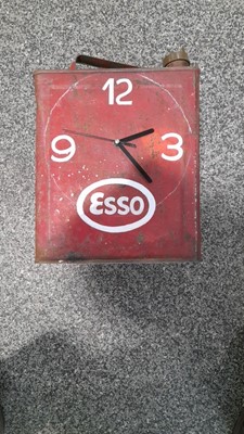 Lot 487 - ESSO PETROL CAN CLOCK