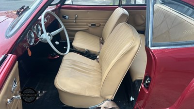 Lot 46 - 1965 VOLKSWAGEN KARMANN GHIA