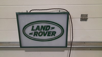 Lot 70 - LAND ROVER DOUBLE SIDED LIGHT BOX